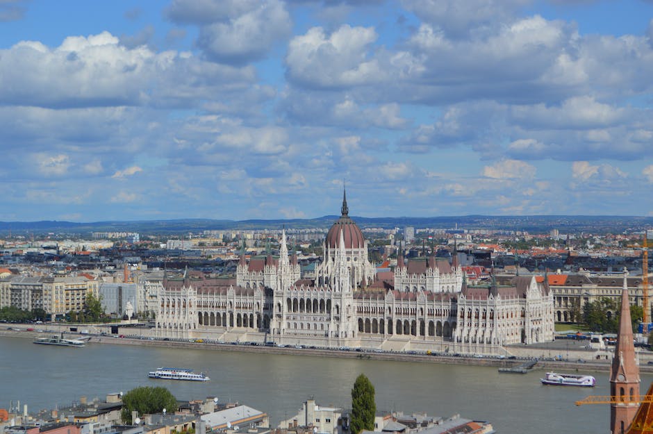  Fluss Donau mündet im Schwarzen Meer